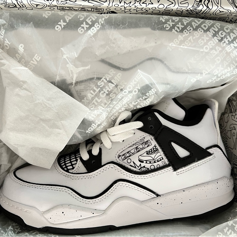 Jordan retro 4 preschool